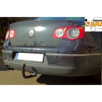 Фаркоп Aragon быстросъемный для Volkswagen Passat B6 седан, универсал (вкл. , R-Line) (2005-2010) № E6702DV