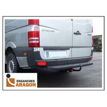 Фаркоп Aragon для Volkswagen Crafter (искл. зад. двойные колеса) (2006-2017) № E4107GA